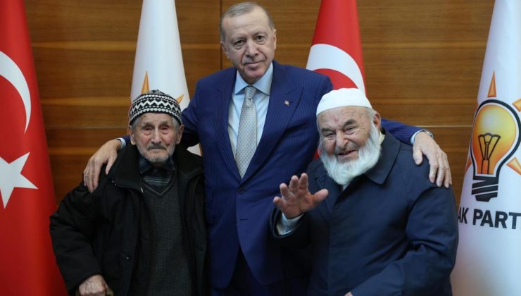 Cumhurbaşkanı Erdoğan, Düzceli Vatandaşlarla Bir Araya Geldi