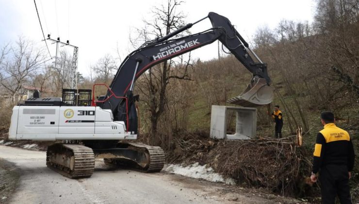 Kaynaşlı Bıçkıyanı Köyü’nde Kutu Menfez Çalışmaları Tamamlandı