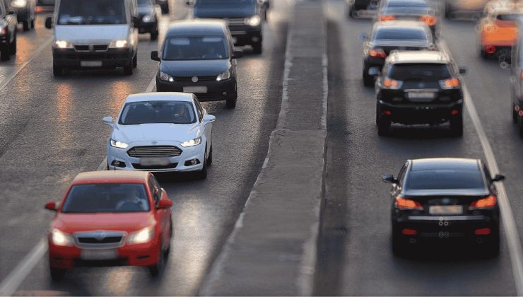 TÜİK Açıkladı: Düzce’de Otomobiller Yaşlanıyor