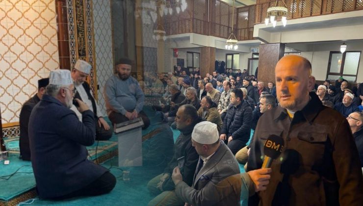 Dedeler Mahallesi’nde Kandil Bereketi: Dualar Yükseldi, İkramlar Paylaşıldı