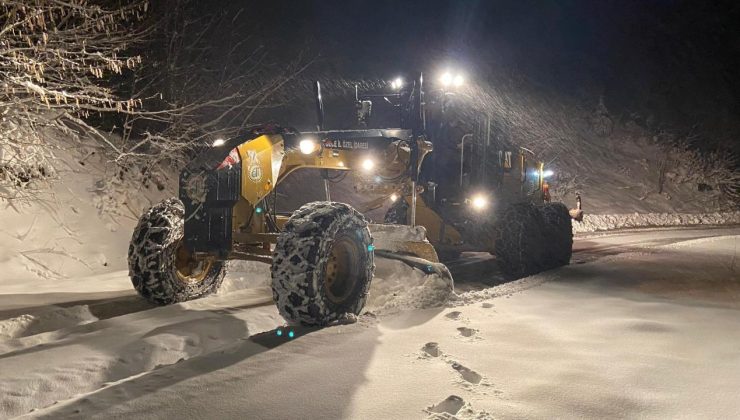 Kaynaşlı’da Kar Alarmı: Ekipler Sabaha Kadar Sahadaydı