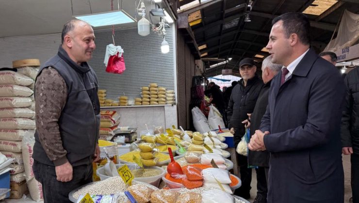 Yeni Kaymakam Dr. Hacı Arslan Uzan Pazar Esnafını Ziyaret Etti