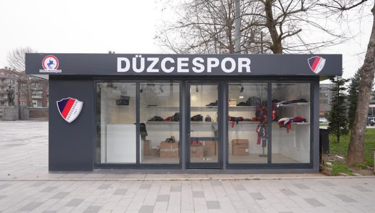 Düzcespor Satış Ofisi Anıtpark Meydanı’nda Yenilendi