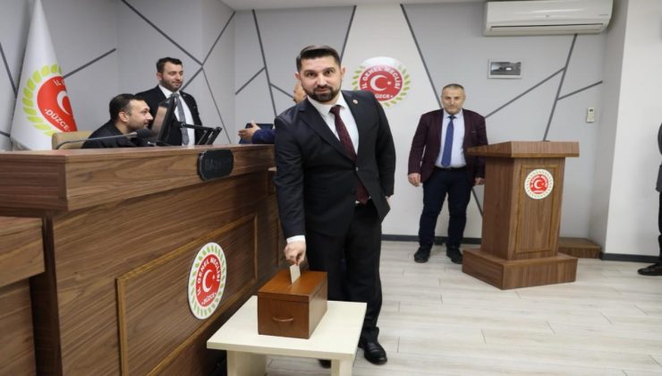 İl Genel Meclisi Nisan Ayı Toplantıları Başladı: Fazlı Koç Güven Tazeledi