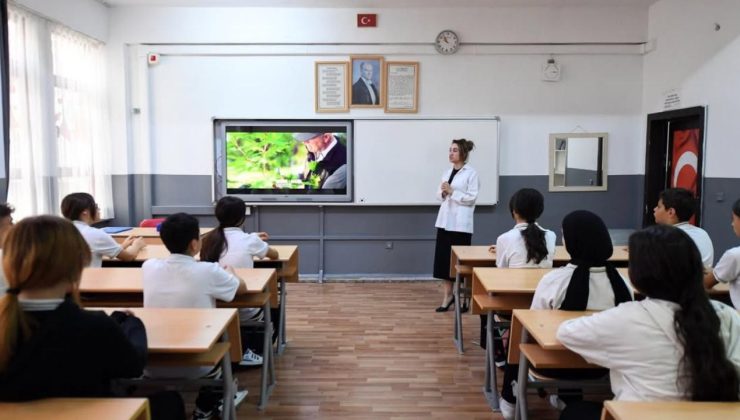 Öğretmenlerin İl İçi Yer Değiştirme Takvimi Açıklandı