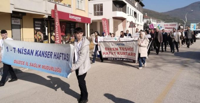 Çilimli’de Sağlık İçin Adım: Farkındalık Yürüyüşü Yoğun İlgi Gördü