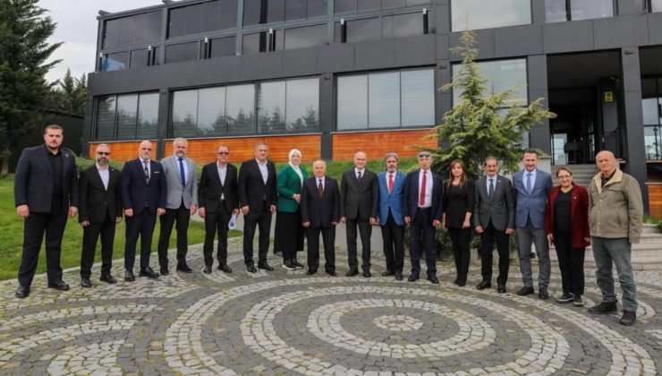 Düzce’de Siyasi Partilerden Ortak Masa: Geniş Katılımlı İstişare Toplantısı