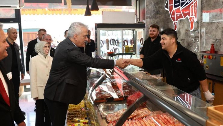 Esnafın Nabzı Cumhuriyet Caddesi’nde Tutuldu